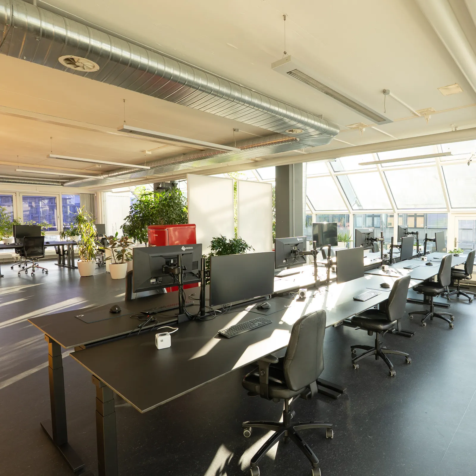 Island with eight desks